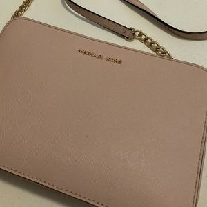 Michael Kors Jet Set Large Logo Crossbody Bag (PINK)